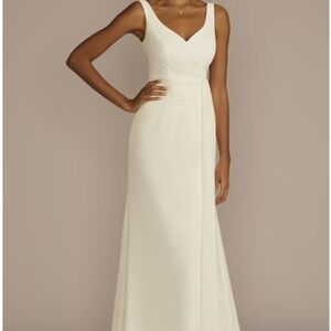 NWT…Pleated Chiffon V-Neck Tank A-Line Wedding Dress